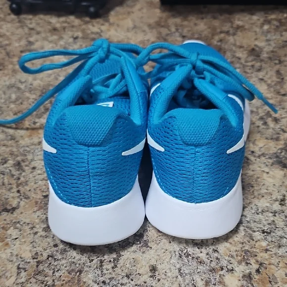 Nike Womens Turquoise Blue Mesh Athletic Sneakers - Picture 3 of 5